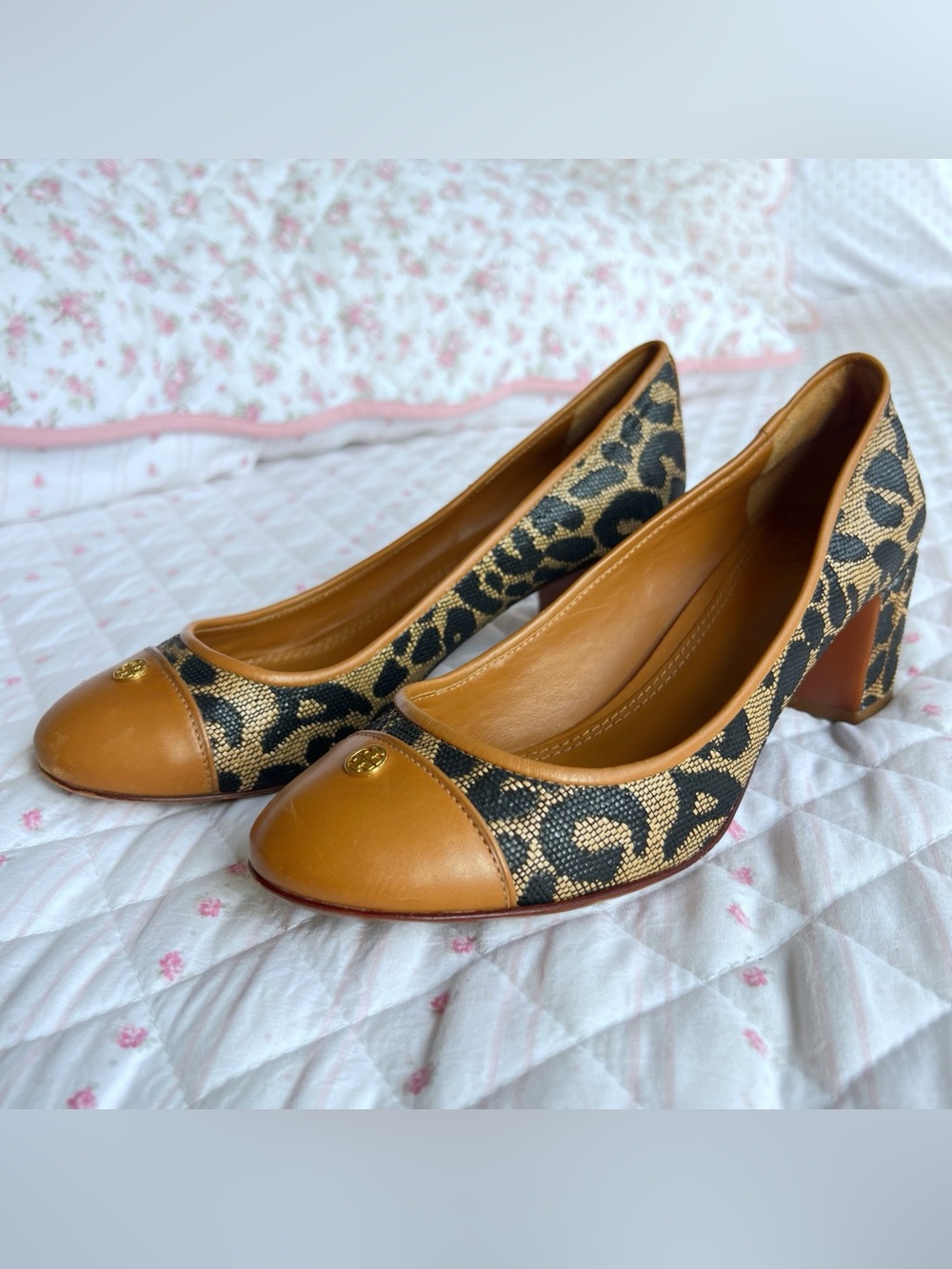 Tory Burch Ethel Leopard Raffia Block Heel Pumps Tan Cap Toe 7M